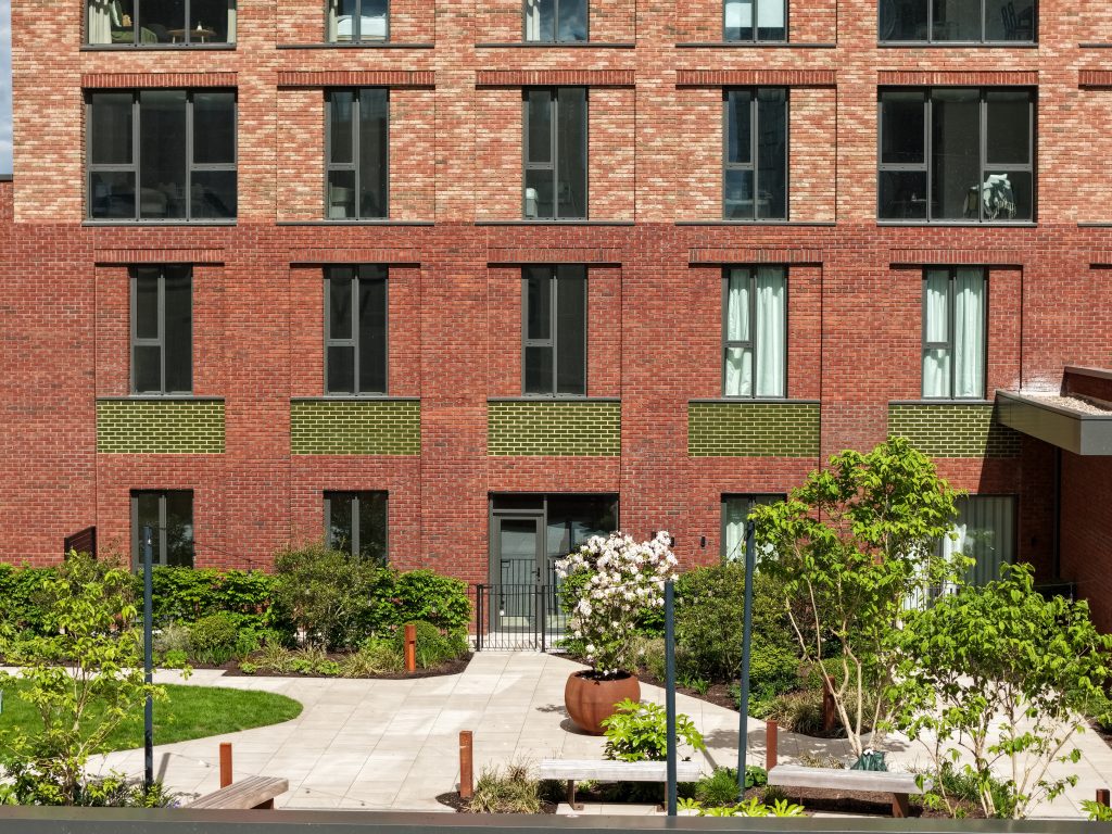 Waterhouse-Gardens-Domis-Completion-Handover